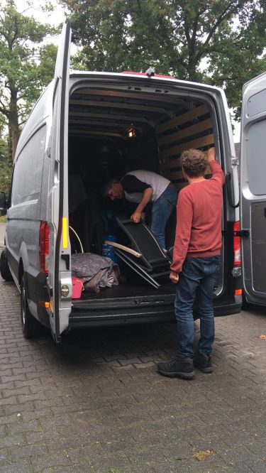 bus laden voor vertrek